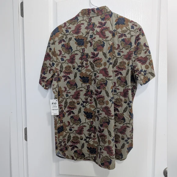 NWT Sun + Stone Rustic Khaki Floral Short Sleeves Button-Up Shirt - Picture 3 of 8